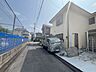 外観：安心して暮らすことのできる住宅街。　住宅地の道路は一般に交通量が少なく車などの騒音が少ないため、住民にとって静かな生活環境が提供されます。 