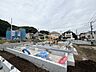 外観：現在建物を建築中です、建築中の物件については現地確認の他、同施工会社の完成施工例のご案内、担当者のプレゼンテーションにてご検討ください。適切なご検討の方法をご説明させて頂きます。 
