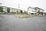 外観：安心して暮らすことのできる住宅街。　住宅地の道路は一般に交通量が少なく車などの騒音が少ないため、住民にとって静かな生活環境が提供されます。 