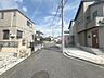 外観：安心して暮らすことのできる住宅街。　住宅地の道路は一般に交通量が少なく車などの騒音が少ないため、住民にとって静かな生活環境が提供されます。 