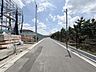 外観：安心して暮らすことのできる住宅街。　住宅地の道路は一般に交通量が少なく車などの騒音が少ないため、住民にとって静かな生活環境が提供されます。 