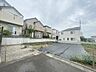 外観：現地ご見学の際、スタッフが様々なご質問に対応いたします、周辺環境、前面道路、建築可能な建物について、ぜひご相談ください。 