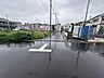 外観：周辺は住宅が建ち並ぶ閑静な住宅街です。 