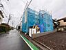 外観：周辺は住宅が建ち並ぶ閑静な住宅街です。 