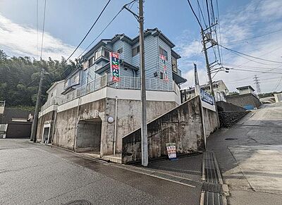 外観:実際に室内をご見学頂くと生活のイメージが広がります。家具を置いたイメージや窓からの景色など、現地で体感ください。 外観:実際に室内をご見学頂くと生活のイメージが広がります。家具を置いたイメージや窓からの景色など、現地で体感ください。