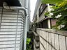 外観：現地のご見学予約もスタートしました。現地ご見学の際、スタッフが様々なご質問に対応いたします、周辺環境、前面道路、建築可能な建物について、ぜひご相談ください。
