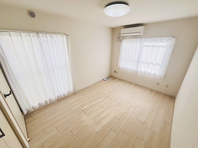 洋室 ホームタウン宮前住宅　6号棟 2階/-