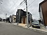 外観：安心して暮らすことのできる住宅街。　住宅地の道路は一般に交通量が少なく車などの騒音が少ないため、住民にとって静かな生活環境が提供されます。 