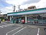 周辺：ファミリーマート京屋西湊店まで349m