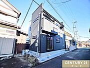東武東上線「新河岸」駅徒歩4分！通勤や通学にも便利な好立地です。南東4.2m・北西4.2mの両面道路に面した、明るく開放的な立地。