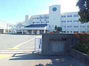 東松山市立北中学校まで1390m