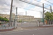 川越市立泉小学校まで350m