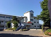 鶴ヶ島市立鶴ケ島第二小学校まで550m