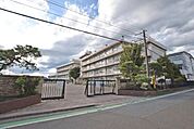 川越市立中央小学校まで340m