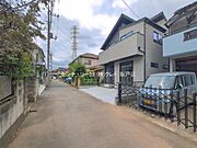 高階北小学校徒歩14分、高階中学校徒歩13分でお子様の通学も安心。商業施設も近隣に充実した子育て家族にオススメの住環境です。