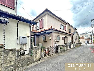 外観:公共施設・商業施設共に徒歩圏内に充実した坂戸市花影町に佇むオーナーチェンジ物件!現在家賃:92000円/月(年間1104000円)、表面利回り9.52%! 外観:公共施設・商業施設共に徒歩圏内に充実した坂戸市花影町に佇むオーナーチェンジ物件!現在家賃:92000円/月(年間1104000円)、表面利回り9.52%!