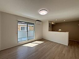 ビエノス綣 2階2SLDKのリビング/ダイニング