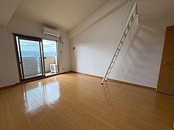 クエスト西大路 8階1Kのリビング/ダイニング