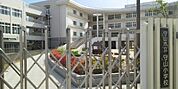 守山市立守山小学校まで1355m
