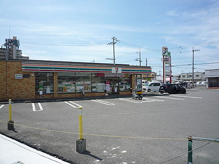 セブンイレブン岩出吉田店まで1209m