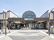 小田急多摩線「唐木田」駅　距離約2700m