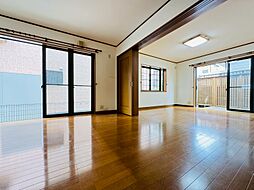 居間