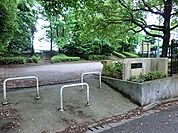 小山小谷田端児童公園まで約290m