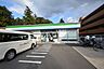 周辺：ファミリーマート　中央林間西六丁目店　距離約350m