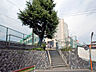 周辺：八王子市立第六中学校まで約300m