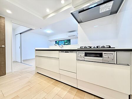 リフォーム完成済み。いつでもご内覧可能です!!