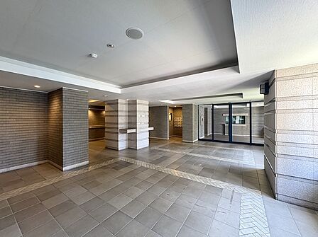 南西向き角部屋のペット可マンションです♪