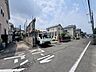 駐車場：住宅街の道路沿いにある駐車スペースです