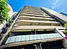 外観：複数階の高層マンションの外観写真です