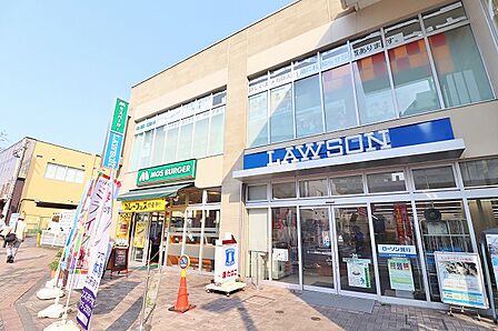 ローソン 青葉市ヶ尾店まで約400m