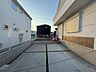 その他：建物間のコンクリート通路