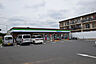 周辺：ファミリーマート　日限山4丁目店　距離約400m