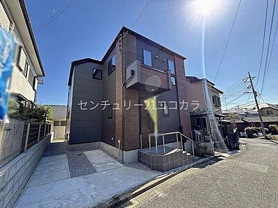外観:八王子市緑町の新築一戸建て 外観2026年10月8日撮影 外観:八王子市緑町の新築一戸建て 外観2026年10月8日撮影