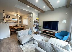 京都市右京区太秦西蜂岡町　中古戸建 3SLDKのリビング/ダイニング