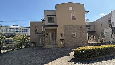 外観:戸建感覚のテラスハウス! 外観:戸建感覚のテラスハウス!