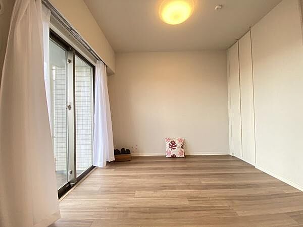 洋室を拡大表示