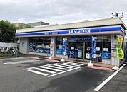 ローソン東区大幸四丁目店まで725m