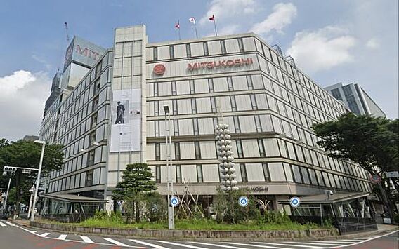 名古屋三越栄店...