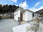 ■≪同仕様写真≫■耐震等級3の地震に強安心の邸宅！雨で汚れを洗い流してくれるセルフクリーニング機能付き外壁！お気軽にお問い合わせください！■