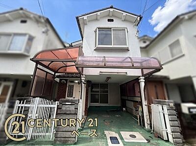 外観:コンパクトカー駐車可能! 外観:コンパクトカー駐車可能!