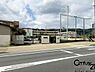 周辺：平群町立平群小学校まで1400m