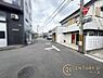 その他：広々とした前面道路でお車の運転もスムーズ！