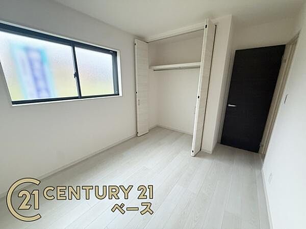 洋室を拡大表示