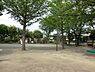 周辺：常盤台南公園まで817m、住宅街の十分な広さの公園です。公園の設備には水飲み・手洗い場があります。