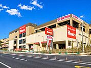 sanwa横浜鶴見店まで778m、徒歩約10分です。生鮮食品、加工食品、日用雑貨を毎日安定して安く提供している地域に密着した食品スーパーマーケットです。