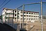 周辺：岸和田市立山直中学校まで1592m